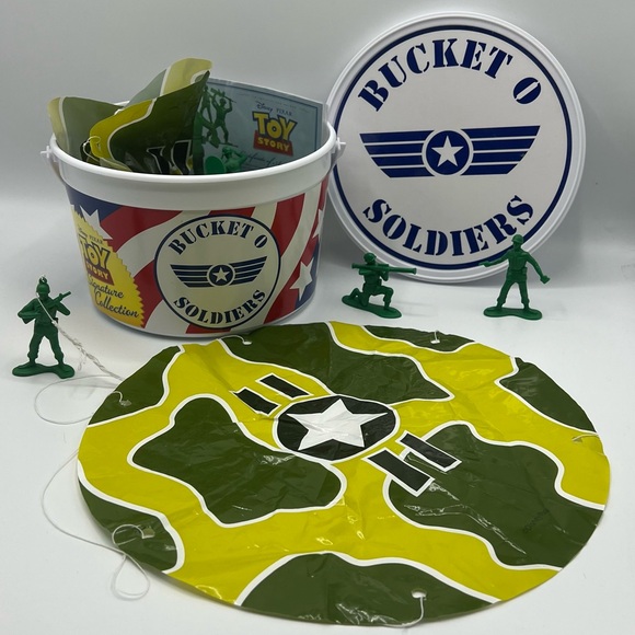 Disney Other - Disney Pixar Toy Story Signature Collection Bucket O Soldiers 72pc w/ Parachutes